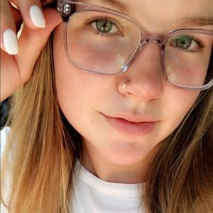 Meet your Posher, Libby